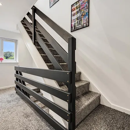 Luxury Centre With Free Parking * 利兹