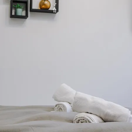 Luxury Centre With Free Parking 度假居 利兹