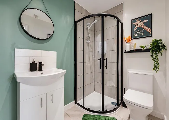 Luxury Centre With Free Parking Holiday home