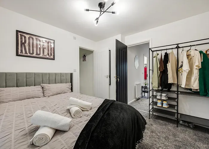 Luxury Centre With Free Parking Holiday home *