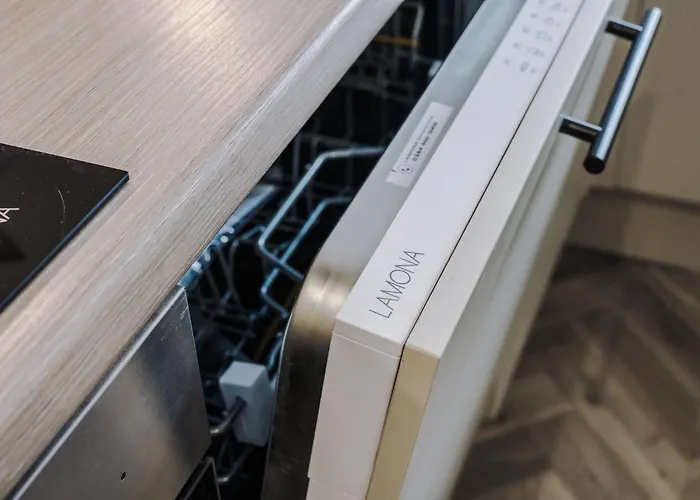 Luxury Centre With Free Parking